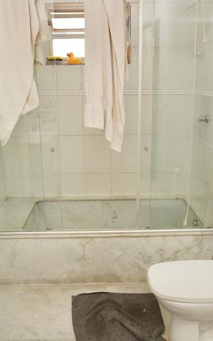 Apartamento à venda com 180m², 4 quartos e 2 vagasBanheiro Social