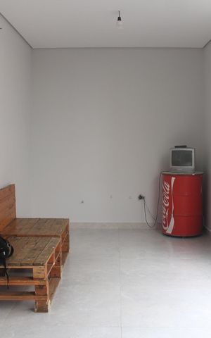 Apartamento à venda com 120m², 2 quartos e 1 vagaVaranda