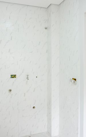 Apartamento à venda com 120m², 2 quartos e 1 vagaÁrea de serviço