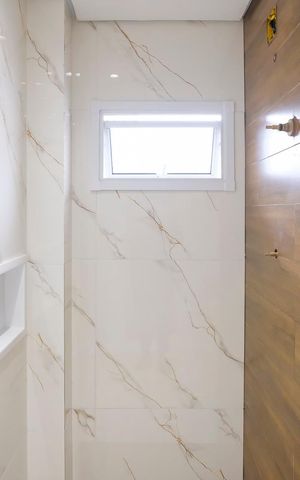 Apartamento à venda com 120m², 2 quartos e 1 vagaBanheiro da suíte 2