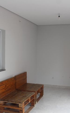 Apartamento à venda com 120m², 2 quartos e 1 vagaVaranda