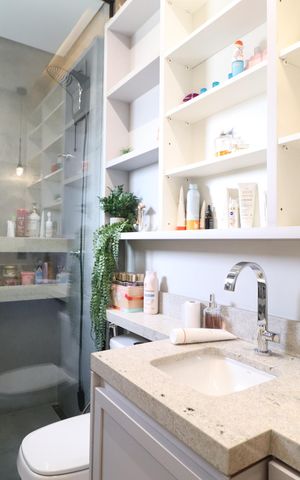 Apartamento para alugar com 96m², 3 quartos e 2 vagasBanheiro do Quarto 1