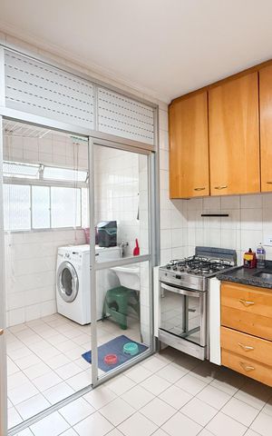 Apartamento à venda com 63m², 2 quartos e 1 vaga Apartamento à venda com 63m², 2 quartos e 1 vagaCozinha e Área de Serviço
