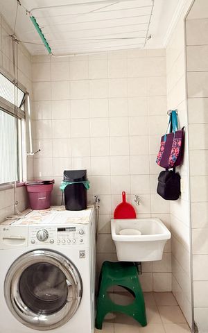 Apartamento à venda com 63m², 2 quartos e 1 vaga Apartamento à venda com 63m², 2 quartos e 1 vagaCozinha e Área de Serviço