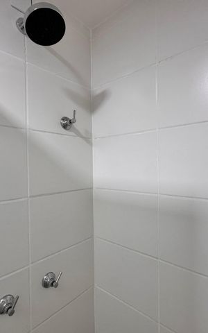 Apartamento à venda com 66m², 2 quartos e 1 vaga Apartamento à venda com 66m², 2 quartos e 1 vagaSuíte - Banheiro
