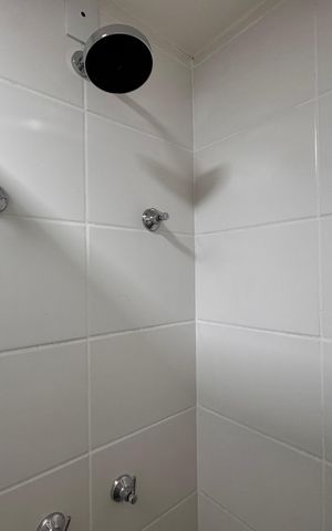 Apartamento à venda com 66m², 2 quartos e 1 vaga Apartamento à venda com 66m², 2 quartos e 1 vagaBanheiro Social