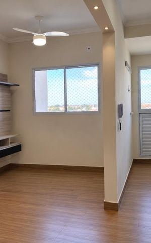 Apartamento à venda com 46m², 2 quartos e 1 vaga Apartamento à venda com 46m², 2 quartos e 1 vagaSala