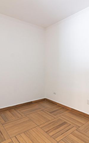 Casa para alugar com 100m², 2 quartos e 2 vagas Casa para alugar com 100m², 2 quartos e 2 vagasQuarto 1