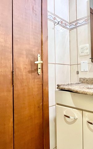 Apartamento para alugar com 70m², 2 quartos e sem vaga Apartamento para alugar com 70m², 2 quartos e sem vagaBanheiro da suíte
