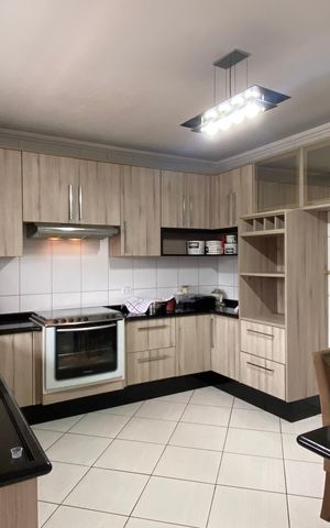Casa para alugar com 125m², 2 quartos e sem vaga Casa para alugar com 125m², 2 quartos e sem vagaCozinha