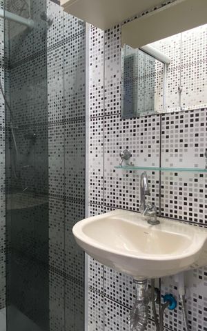 Casa para alugar com 125m², 2 quartos e sem vaga Casa para alugar com 125m², 2 quartos e sem vagaBanheiro da Suíte 2