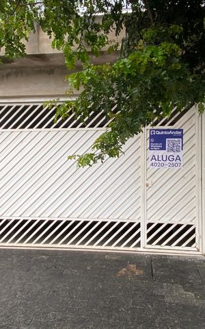 Casa para alugar com 125m², 2 quartos e sem vaga Casa para alugar com 125m², 2 quartos e sem vagaFachada