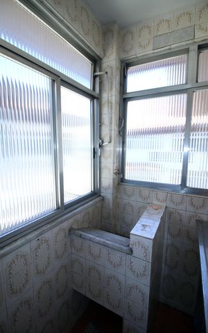 Apartamento para alugar com 59m², 2 quartos e sem vagaCozinha e Área de Serviço