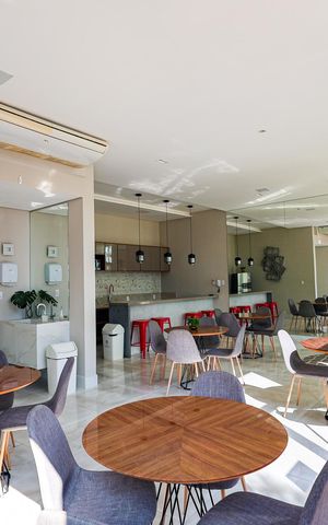 Apartamento para alugar com 56m², 2 quartos e 2 vagas Apartamento para alugar com 56m², 2 quartos e 2 vagasÁrea comum - Salão de festas