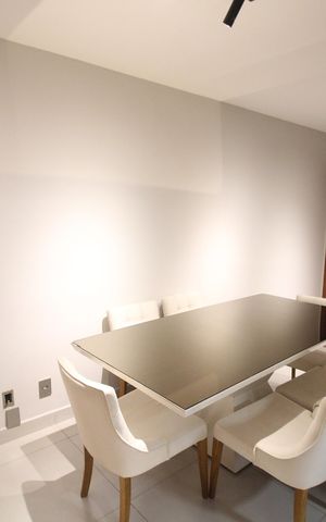 Apartamento à venda com 67m², 2 quartos e 1 vagaSala