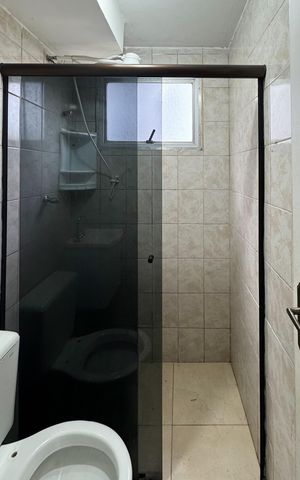 Apartamento à venda com 48m², 2 quartos e 1 vaga Apartamento à venda com 48m², 2 quartos e 1 vagaBanheiro Social