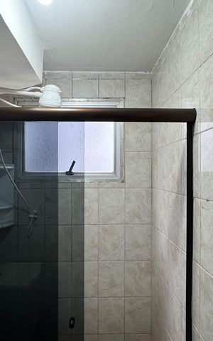 Apartamento à venda com 48m², 2 quartos e 1 vaga Apartamento à venda com 48m², 2 quartos e 1 vagaBanheiro Social