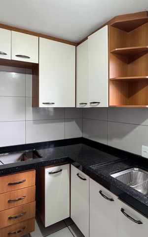 Apartamento à venda com 48m², 2 quartos e 1 vaga Apartamento à venda com 48m², 2 quartos e 1 vagaCozinha