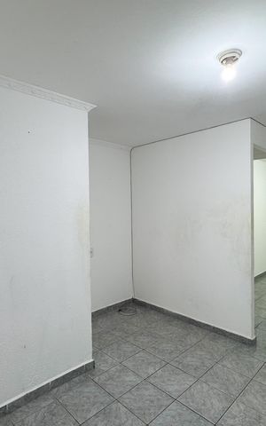 Apartamento à venda com 48m², 2 quartos e 1 vaga Apartamento à venda com 48m², 2 quartos e 1 vagaSala