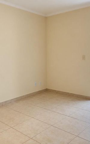 Casa de condomínio para alugar com 154m², 3 quartos e 2 vagas Casa de condomínio para alugar com 154m², 3 quartos e 2 vagasQuarto
