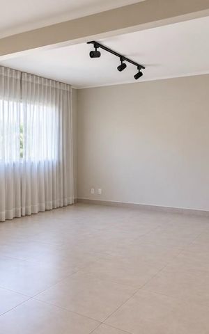 Casa de condomínio para alugar com 154m², 3 quartos e 2 vagas Casa de condomínio para alugar com 154m², 3 quartos e 2 vagasSala