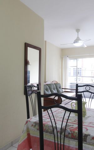 Apartamento para alugar com 75m², 2 quartos e 1 vagaSala