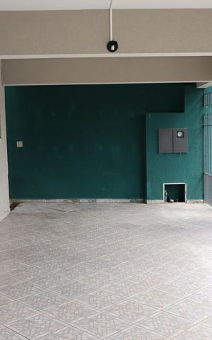 Casa à venda com 210m², 4 quartos e 2 vagasGaragem