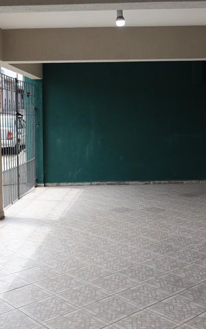 Casa à venda com 210m², 4 quartos e 2 vagasGaragem