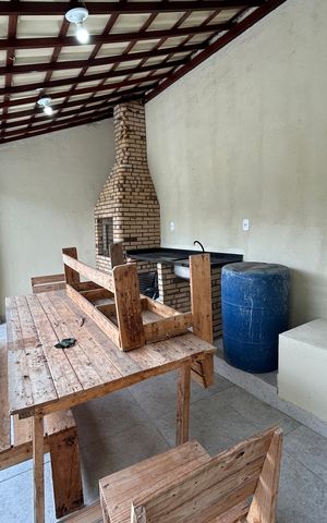 Casa para alugar com 196m², 2 quartos e 2 vagasChurrasqueira