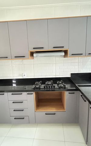Casa para alugar com 196m², 2 quartos e 2 vagasCozinha