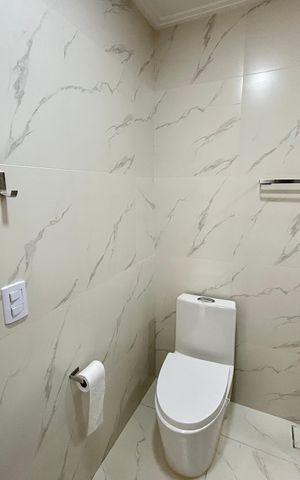 Casa para alugar com 196m², 2 quartos e 2 vagasBanheiro da Suíte