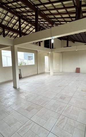 Casa para alugar com 196m², 2 quartos e 2 vagasTerraço