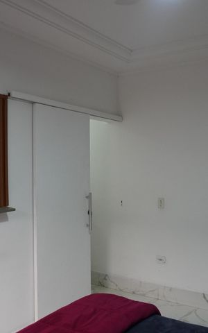 Casa à venda com 173m², 2 quartos e 2 vagasQuarto 2 - Suíte