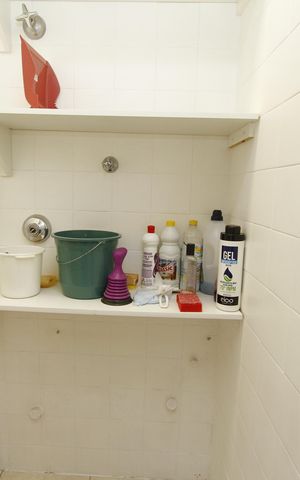 Apartamento para alugar com 130m², 4 quartos e 2 vagasBanheiro de serviço