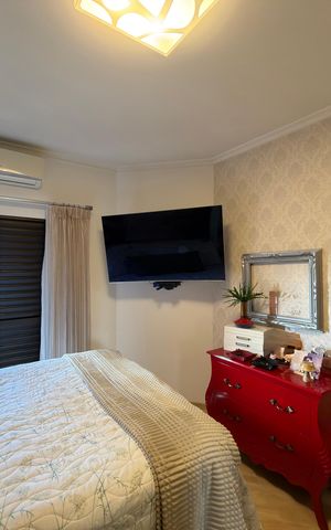 Casa à venda com 268m², 3 quartos e 4 vagas Casa à venda com 268m², 3 quartos e 4 vagasSuíte 1