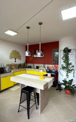 Casa à venda com 268m², 3 quartos e 4 vagas Casa à venda com 268m², 3 quartos e 4 vagasEspaço Gourmet