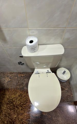 Casa à venda com 268m², 3 quartos e 4 vagas Casa à venda com 268m², 3 quartos e 4 vagasLavabo