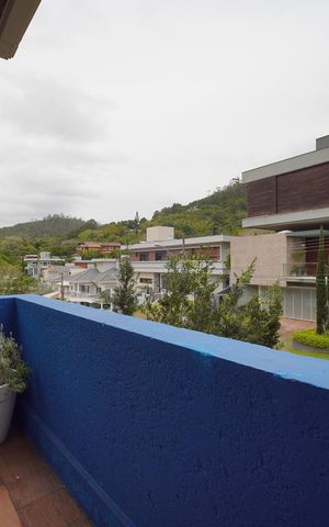 Casa de condomínio para alugar com 300m², 4 quartos e 2 vagasVaranda do Quarto 2
