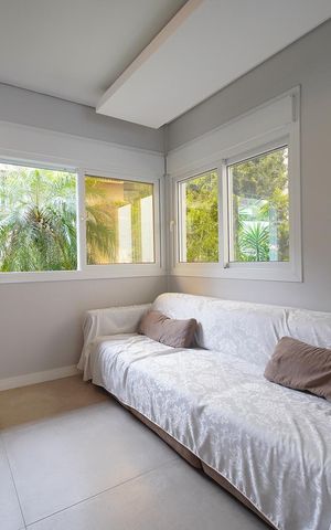 Casa de condomínio para alugar com 300m², 4 quartos e 2 vagasSala de TV 
