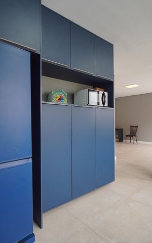 Casa de condomínio para alugar com 300m², 4 quartos e 2 vagasCozinha 