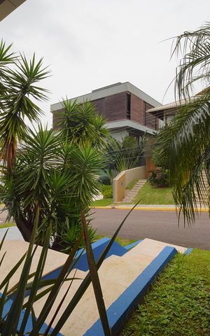 Casa de condomínio para alugar com 300m², 4 quartos e 2 vagasVista da Sala de TV 