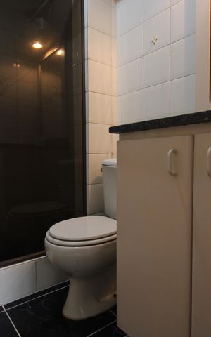 Apartamento para alugar com 65m², 2 quartos e 1 vagaBanheiro da suíte
