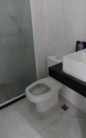 Apartamento para alugar com 55m², 2 quartos e 1 vagaBanheiro 