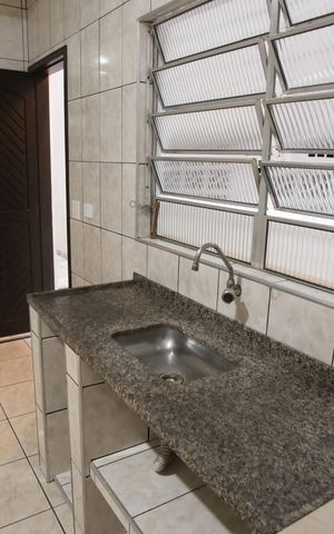 Casa para alugar com 100m², 2 quartos e 1 vagaCozinha