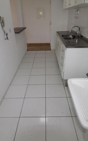 Apartamento para alugar com 70m², 2 quartos e 1 vagaÁrea de Serviço