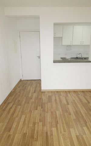 Apartamento para alugar com 70m², 2 quartos e 1 vagaSala