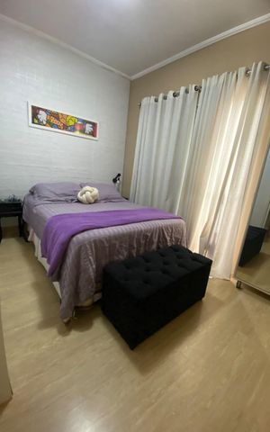 Casa de condomínio para alugar com 90m², 3 quartos e 2 vagasSuíte