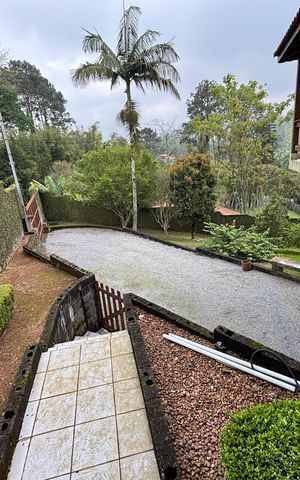 Casa para alugar com 470m², 3 quartos e 6 vagas Casa para alugar com 470m², 3 quartos e 6 vagasGaragem