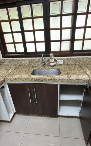 Casa para alugar com 470m², 3 quartos e 6 vagas Casa para alugar com 470m², 3 quartos e 6 vagasCozinha