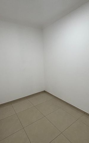 Casa para alugar com 470m², 3 quartos e 6 vagas Casa para alugar com 470m², 3 quartos e 6 vagasCloset da suíte